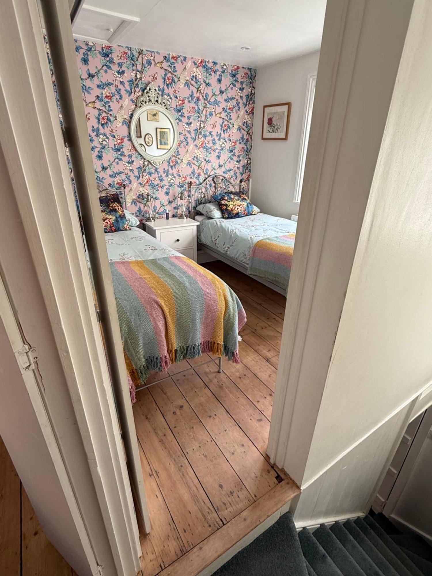 North Laine Sunny Cottage - Parking Available Brighton Exterior photo